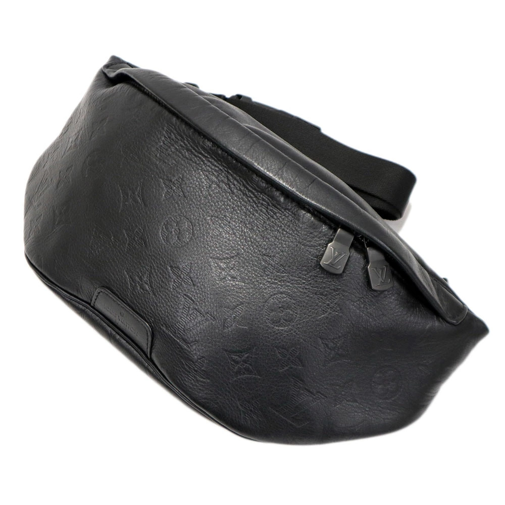 Louis Vuitton Discovery Bum Bag Monogram Leather Body Waist Bag Shadow Black